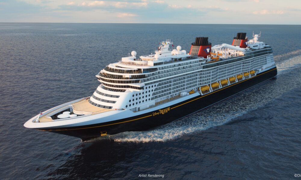 Father's Heroic Leap Saves Daughter on Cruise